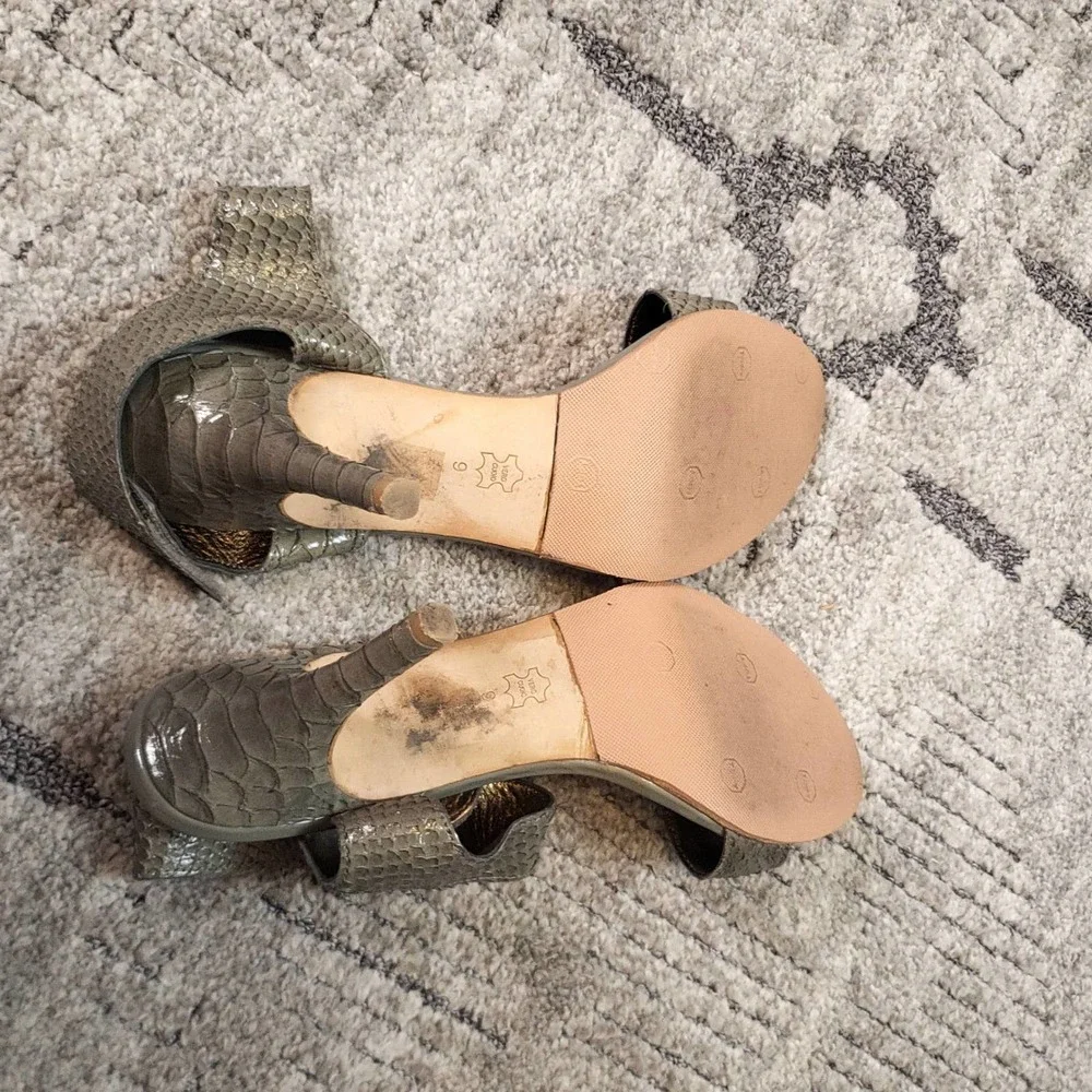 Cynthia Vincent Croc Green Sandals Siz 9 - Picture 7 of 8